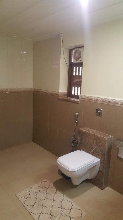 Casa Menezes - A Heritage Goan Homestay Bambolim Quarto foto