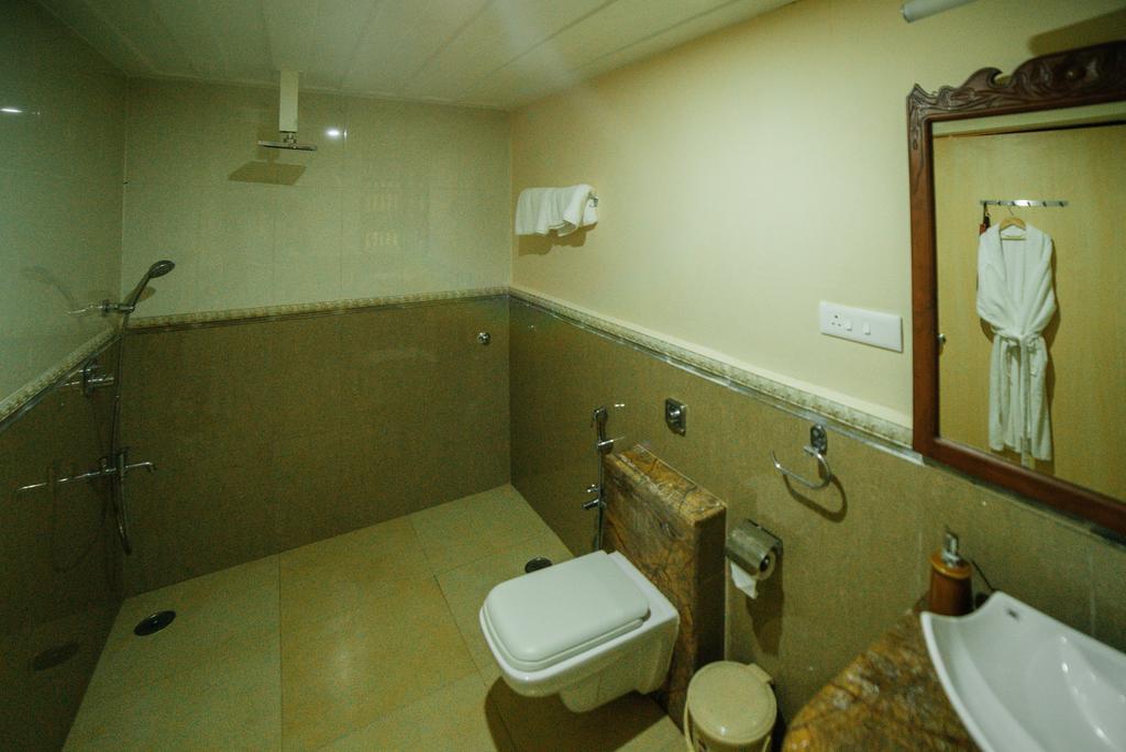 Casa Menezes - A Heritage Goan Homestay Bambolim Exterior foto